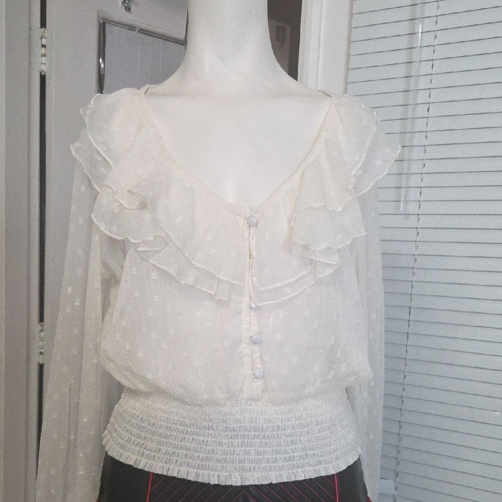 Elegant White Ruffled Women's Top B.O.G Collective Medium [221]